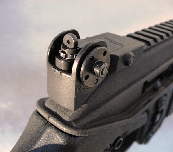 KELTEC SU16 Series Elevation Adjustable Aperture Sights SU16A1EL